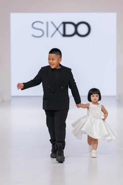 fashion-show 0809SIXDO WEDI FOTO KIENGCAN .jpeg